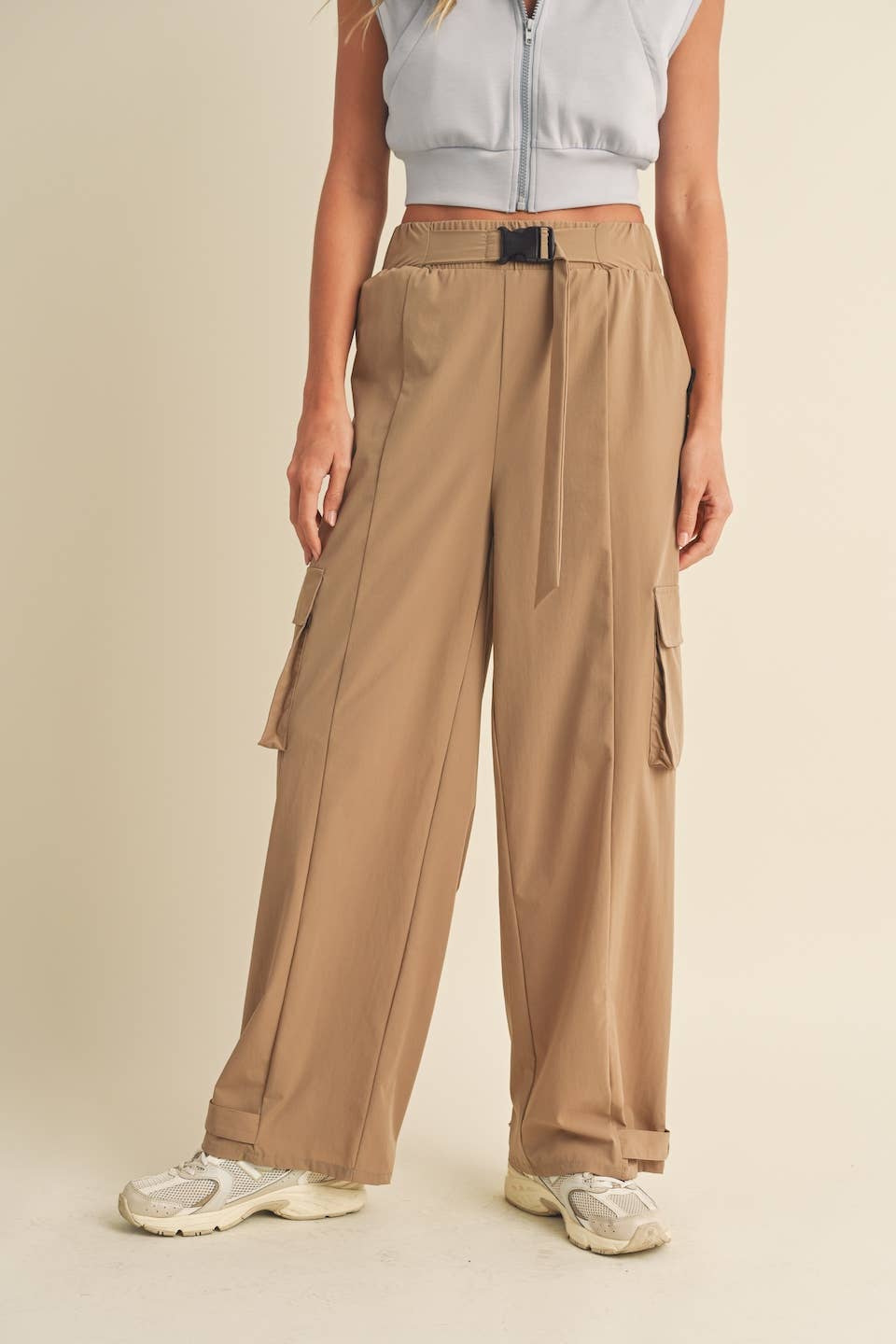 Lightweight Nylon Wide Leg Cargo Pant