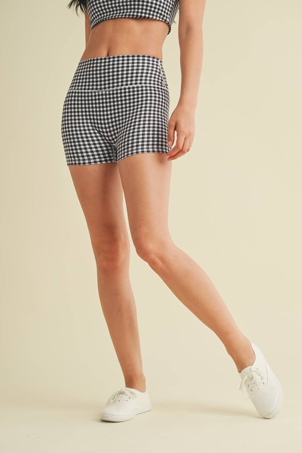 Sweetpea Gingham Short