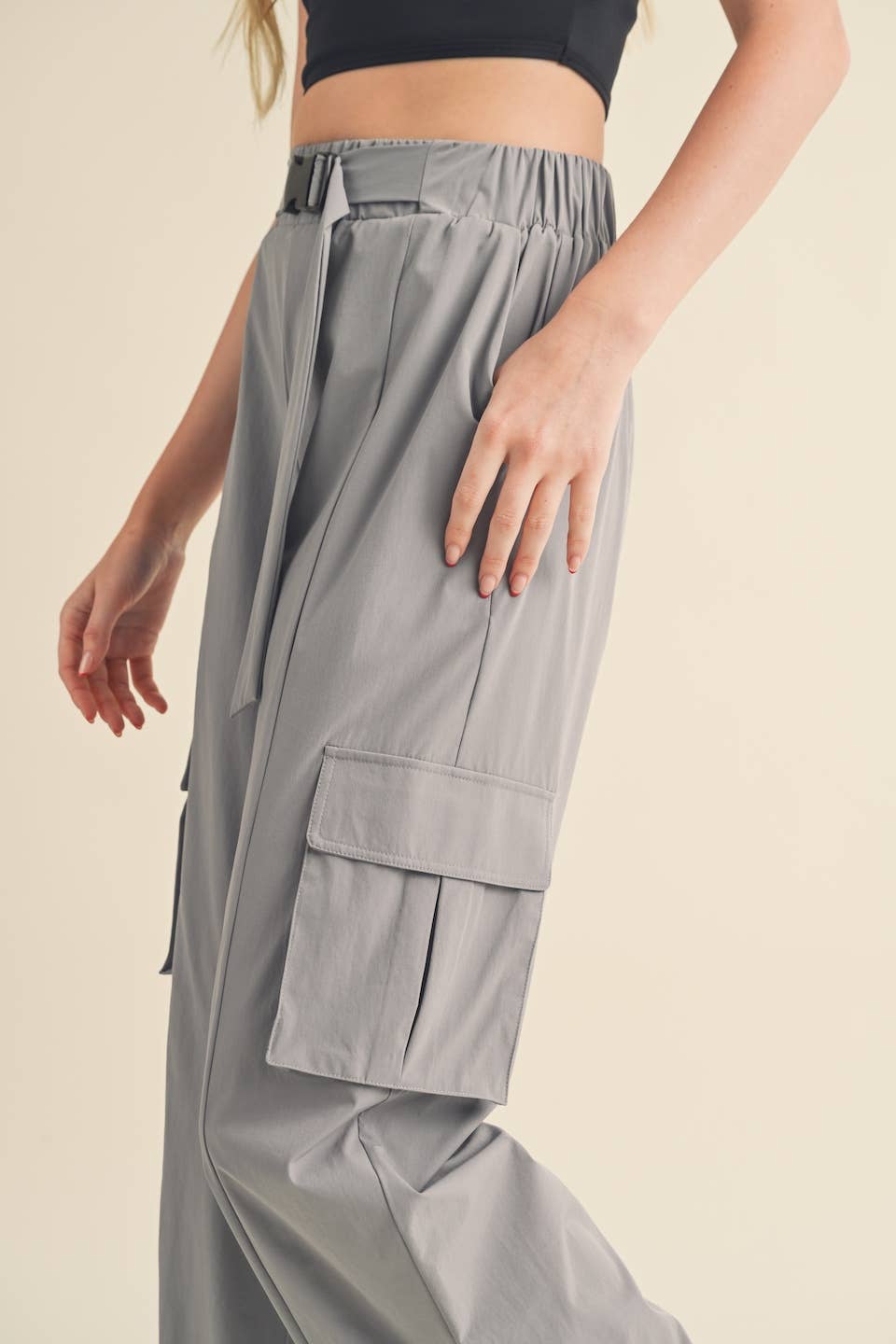 Lightweight Nylon Wide Leg Cargo Pant