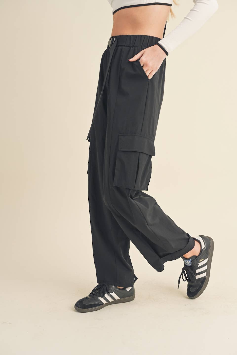 Lightweight Nylon Wide Leg Cargo Pant
