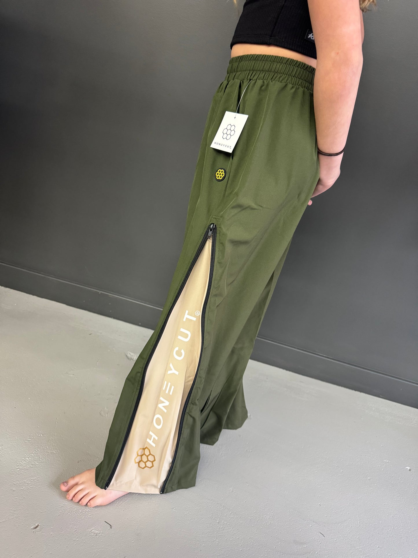 Sneak Peek Pant