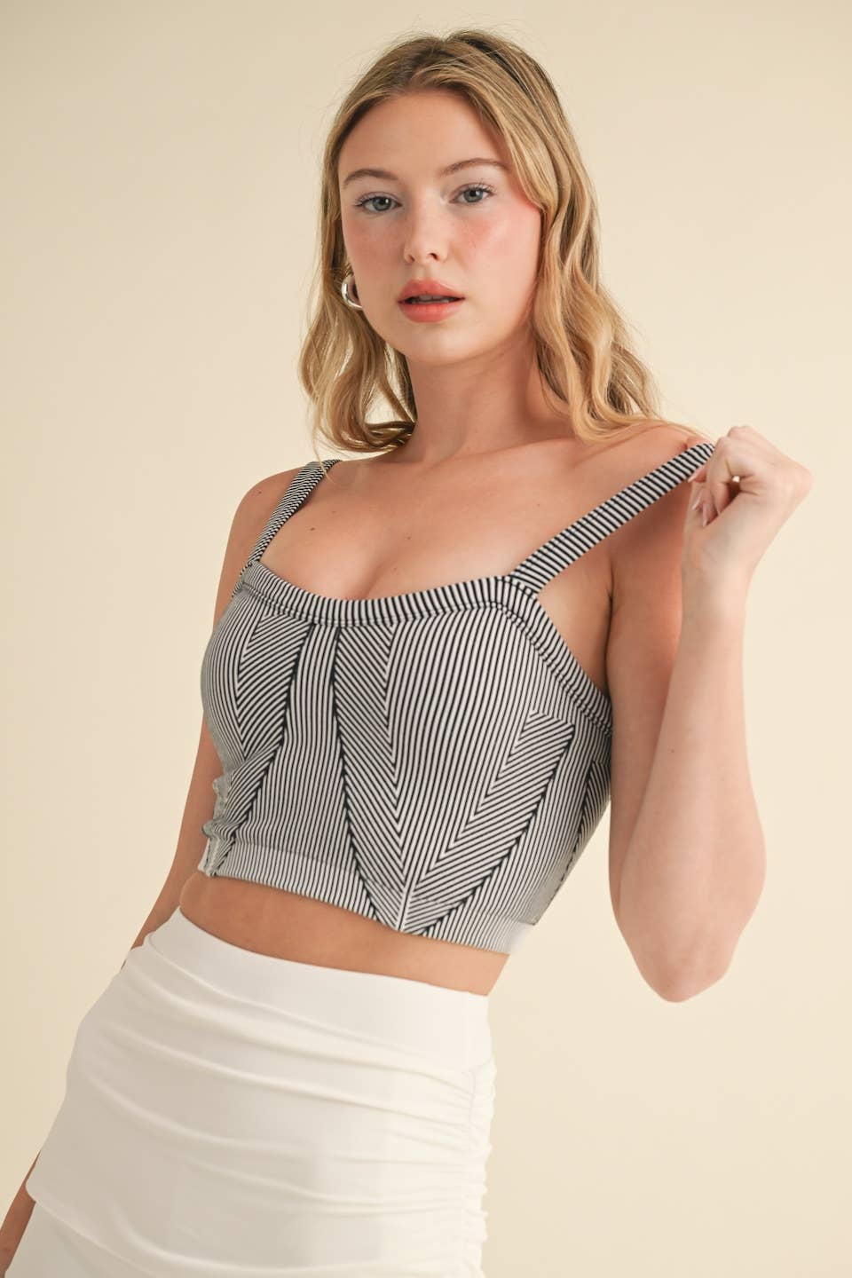 Sweetheart Crop