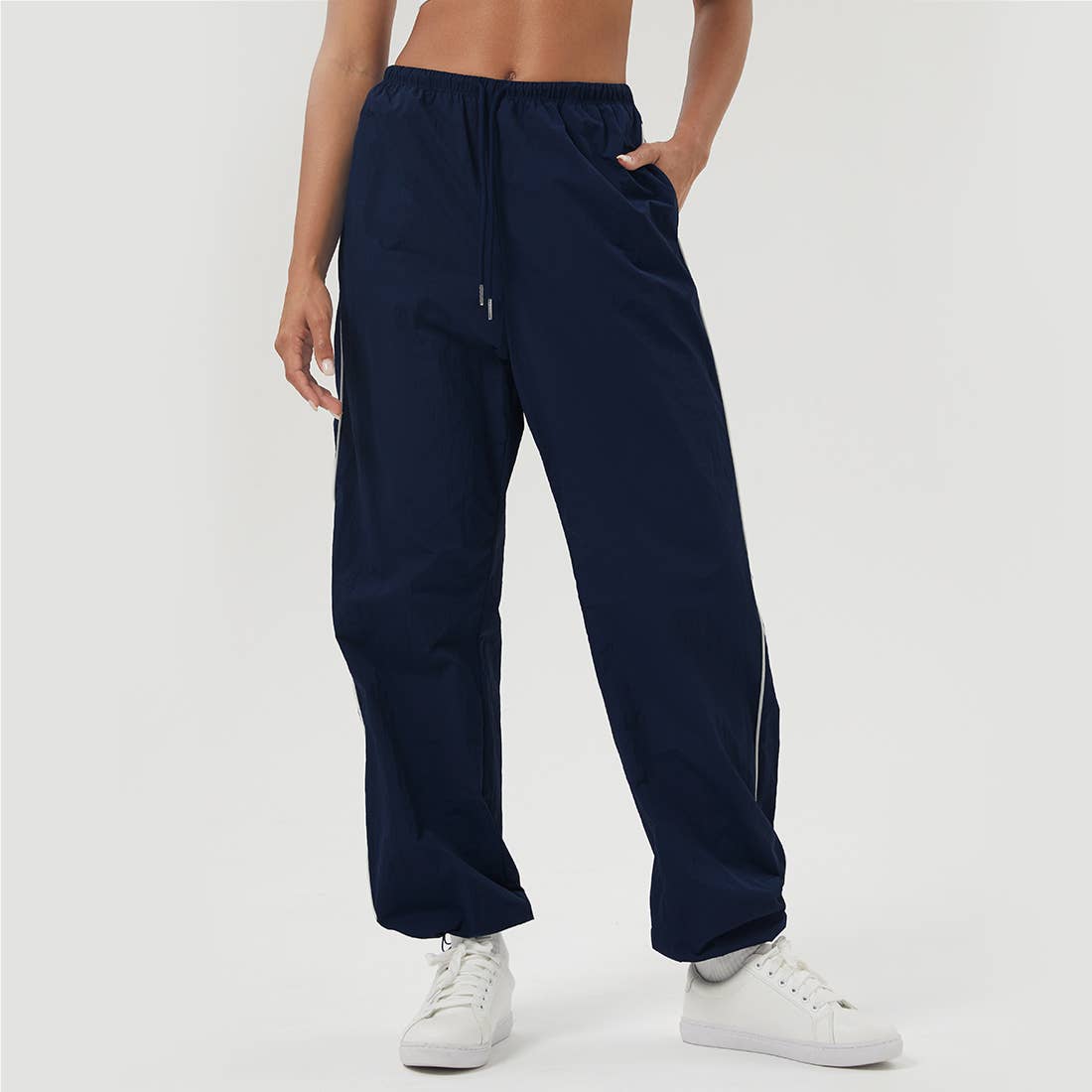 Women Color-Blocked Pockets Drawstring Sport Track Pants
