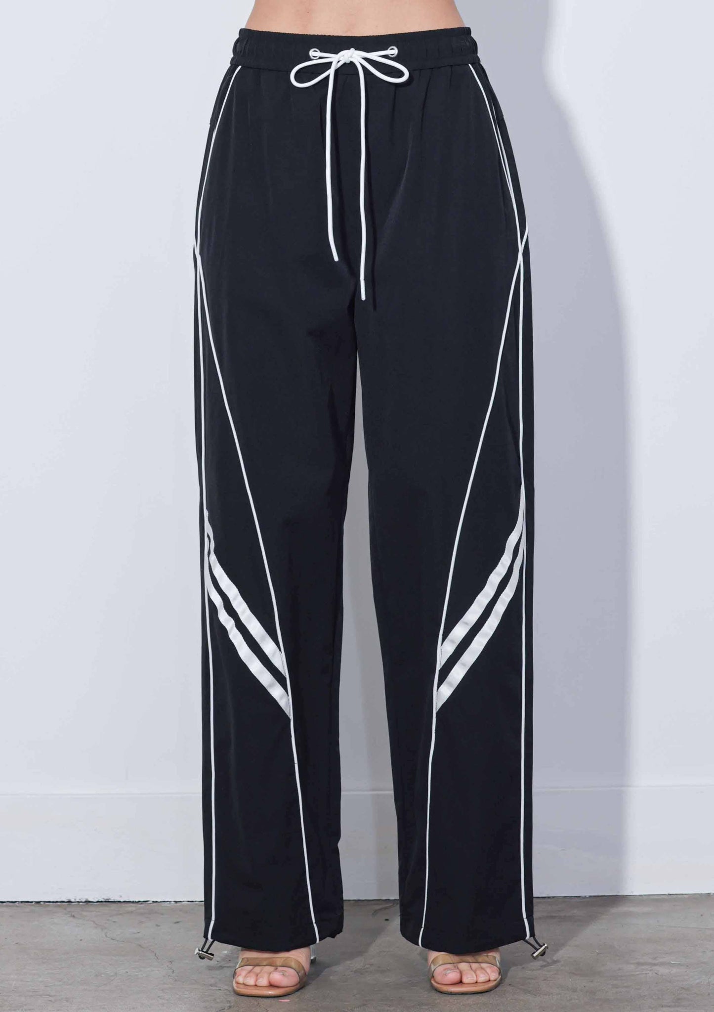 The Standout Baggy Track Pant