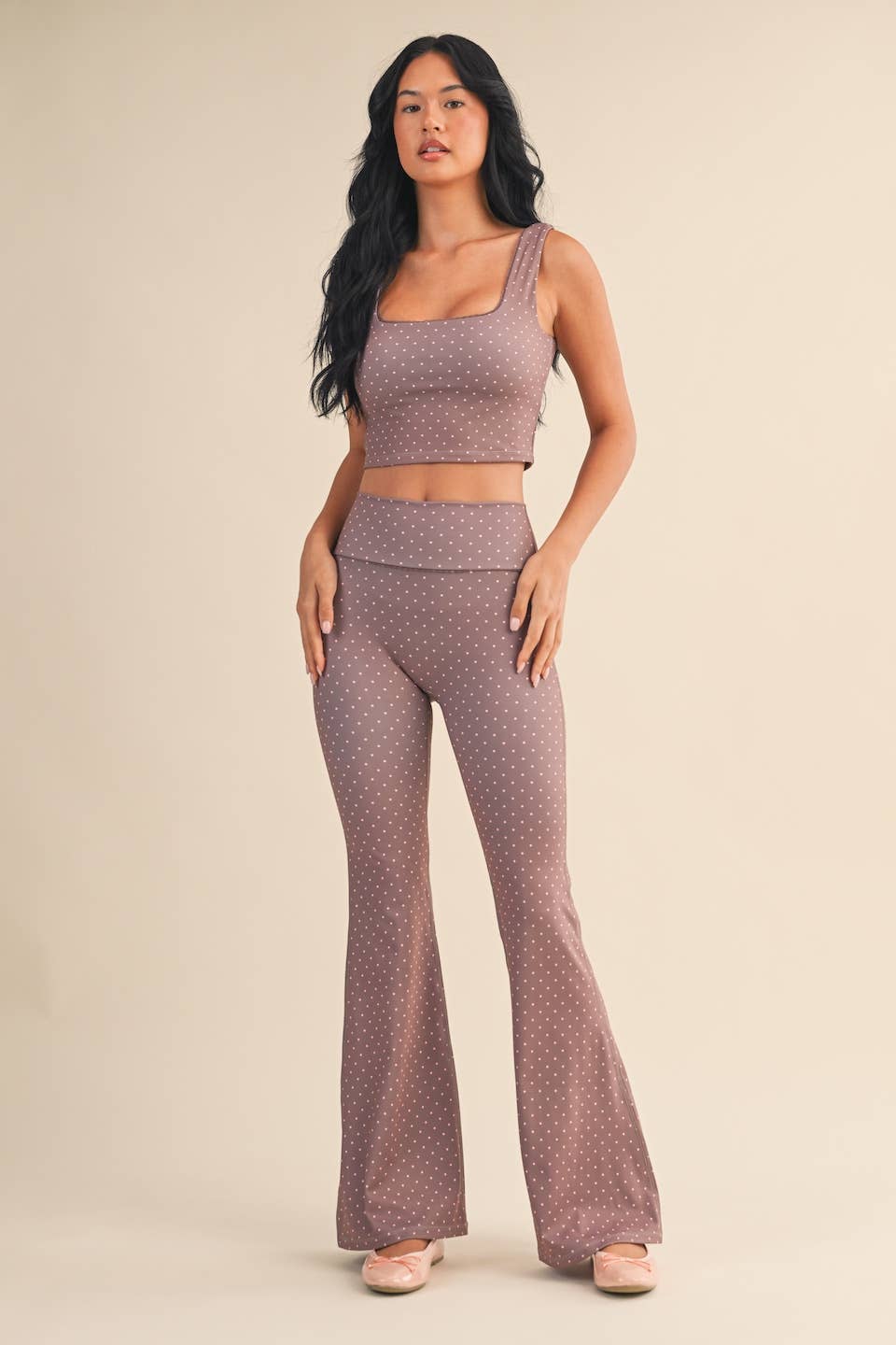 Lacey Dot Crop