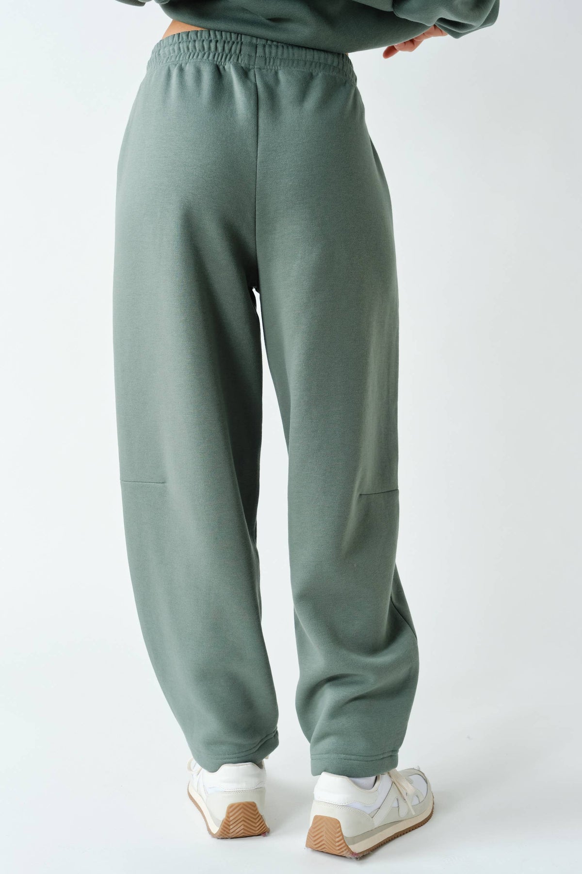 Cotton Fleece Aspen Barrel Sweatpants: SYCAMORE / S:M:L (2:2:2)