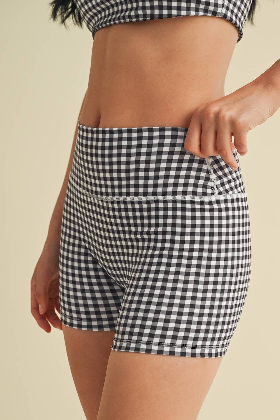 Sweetpea Gingham Short