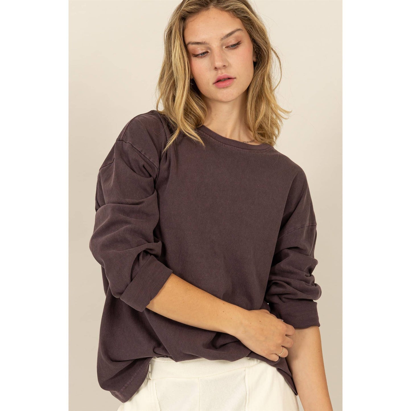 OVERSIZED CREW NECK LONG SLEEVE TEE