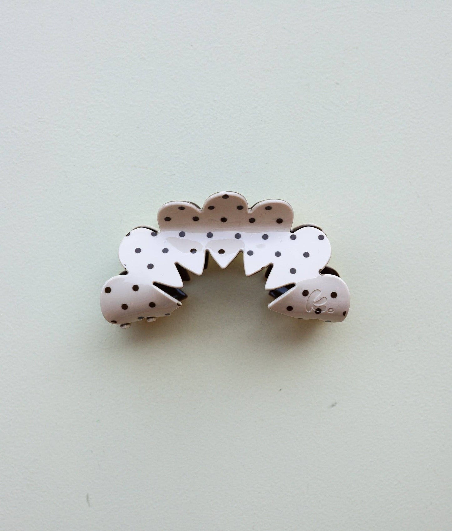 Brown & Cream Petal Arch Claw - Oversized