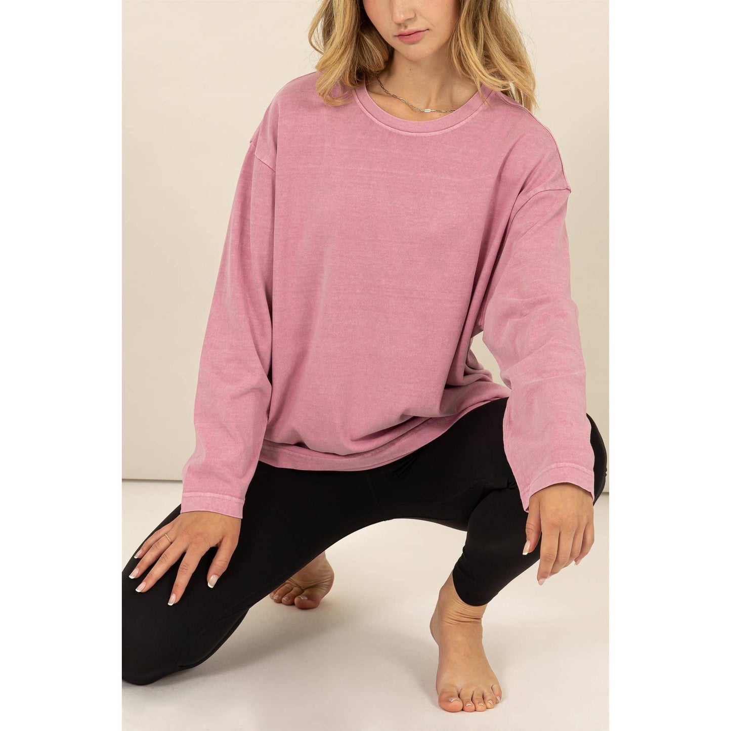 OVERSIZED CREW NECK LONG SLEEVE TEE