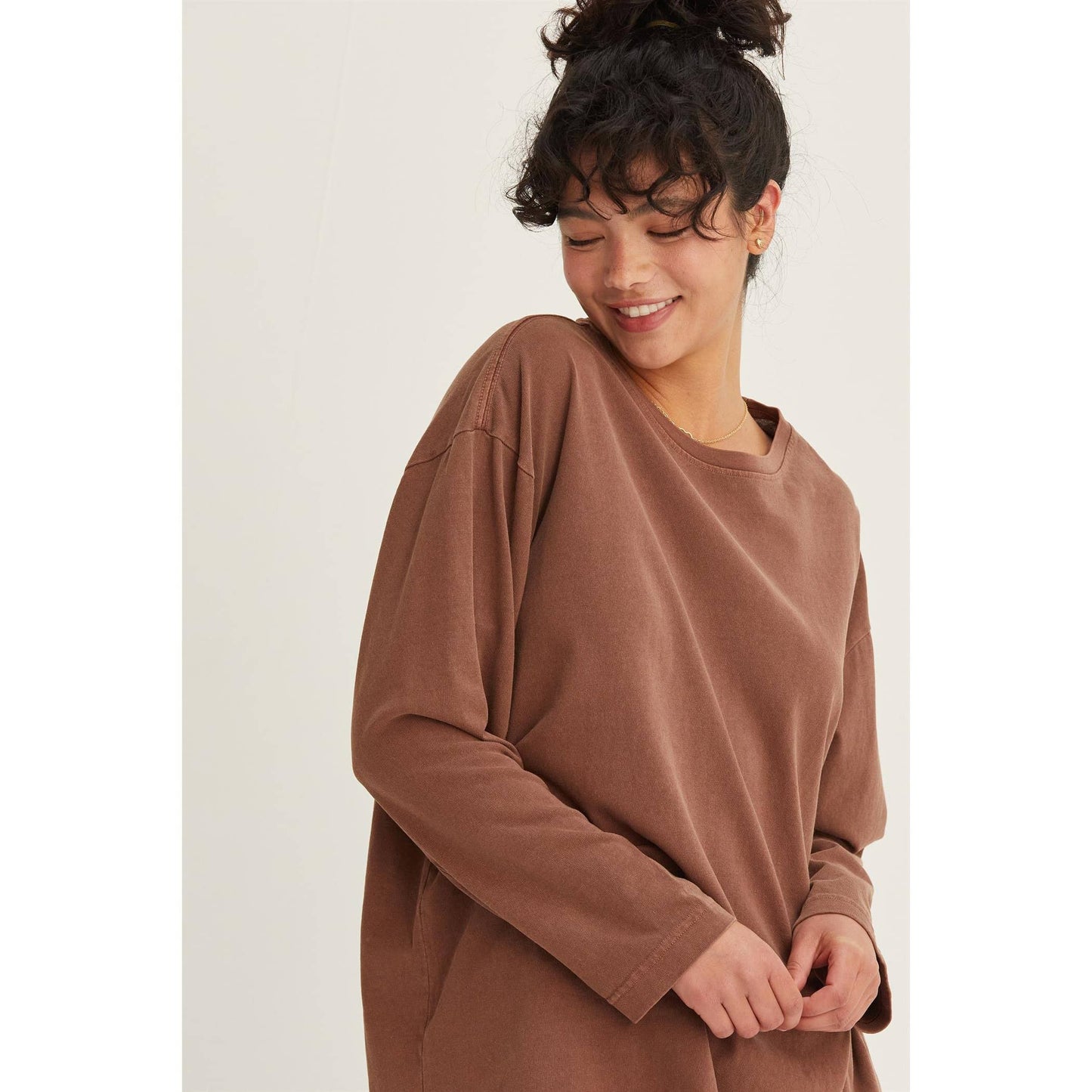 OVERSIZED CREW NECK LONG SLEEVE TEE