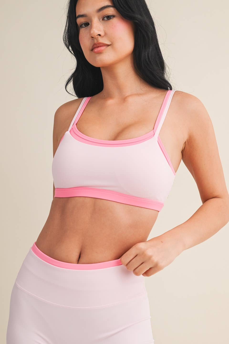 Double Layered Sports Bra: Cream Combo / S