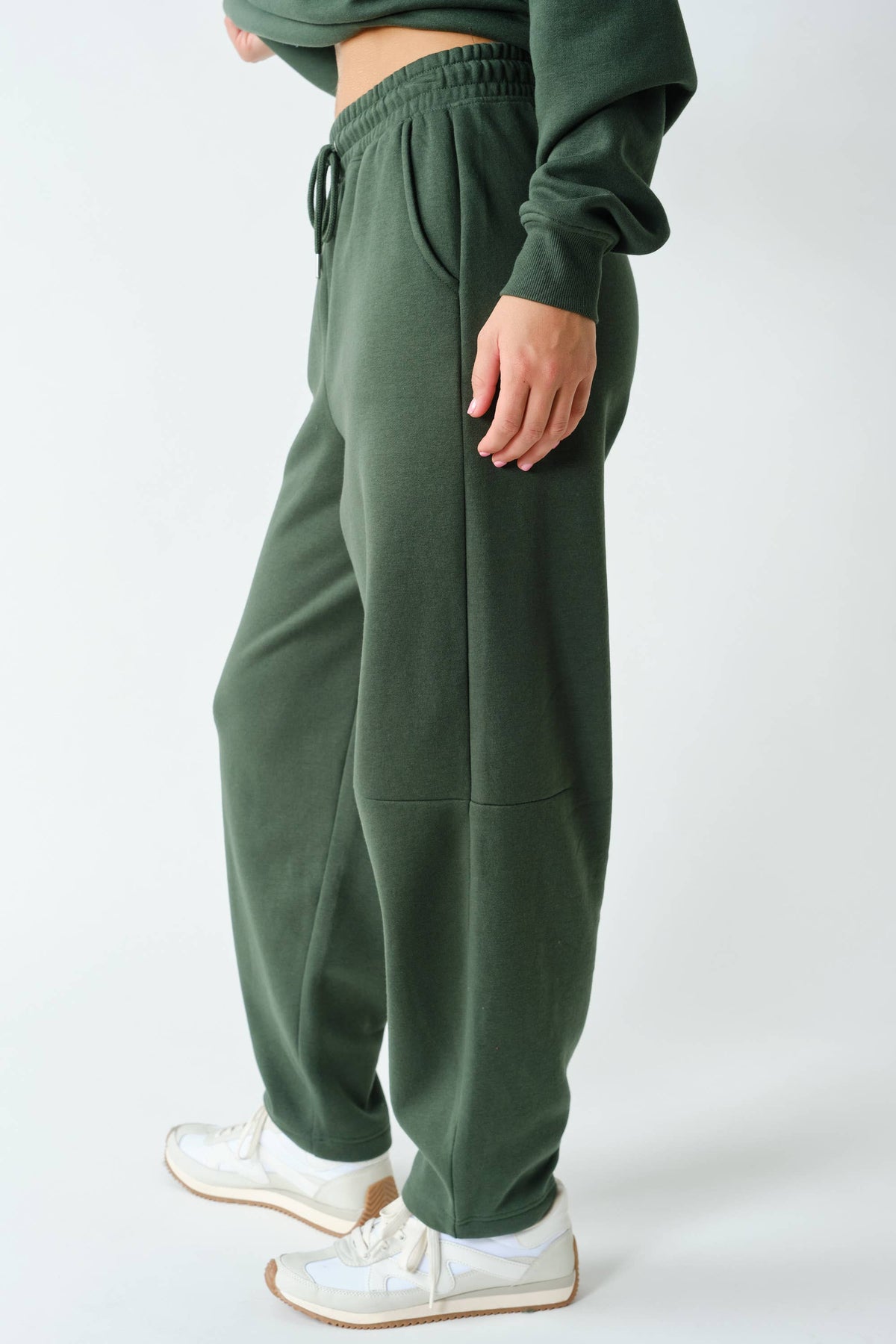 Cotton Fleece Aspen Barrel Sweatpants: SYCAMORE / S:M:L (2:2:2)