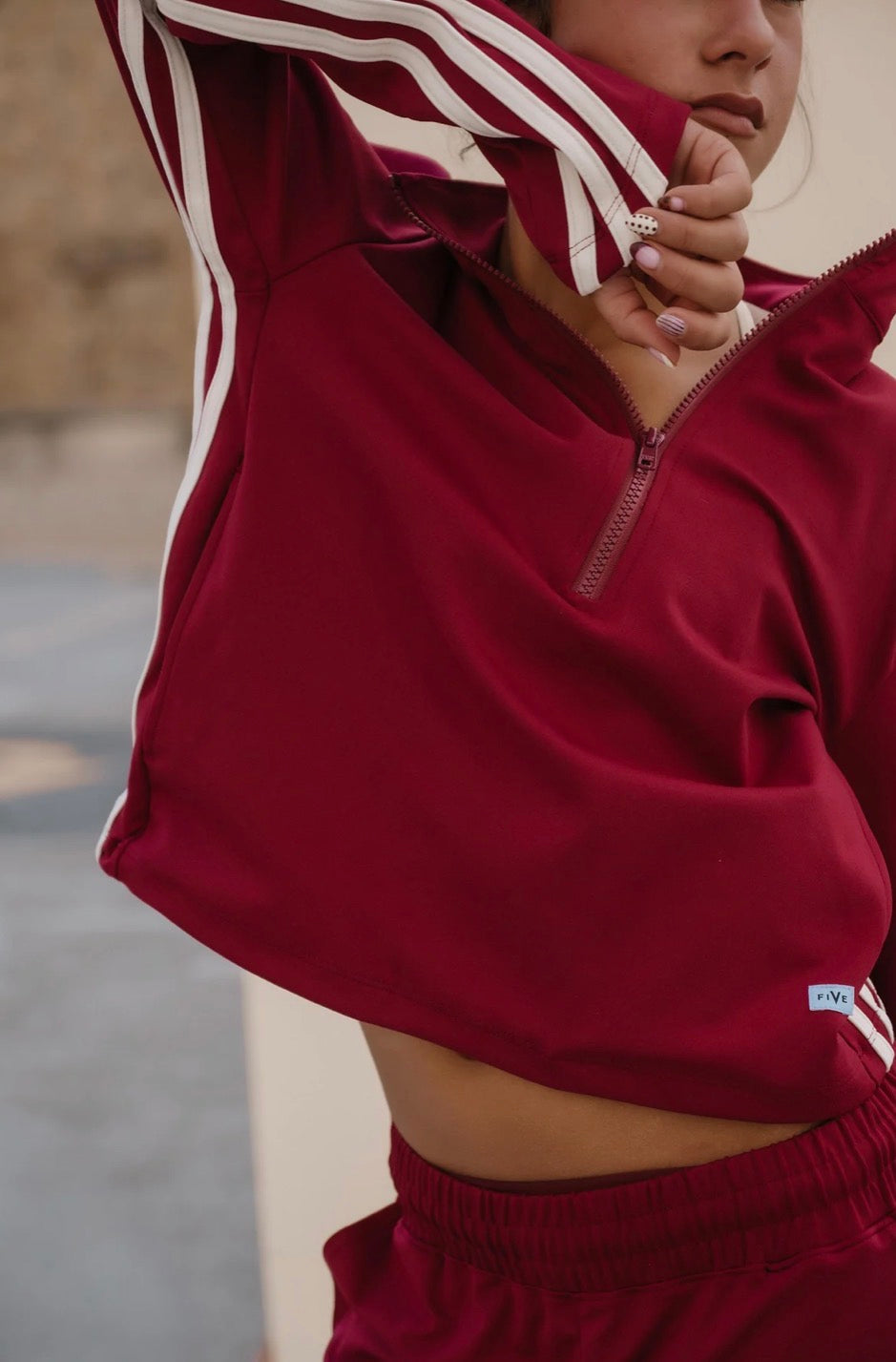 AUG PREORDER Legend Halfzip
