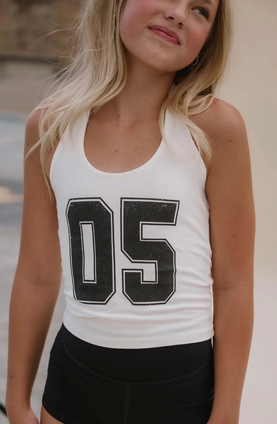 AUG PREORDER 05 Halter