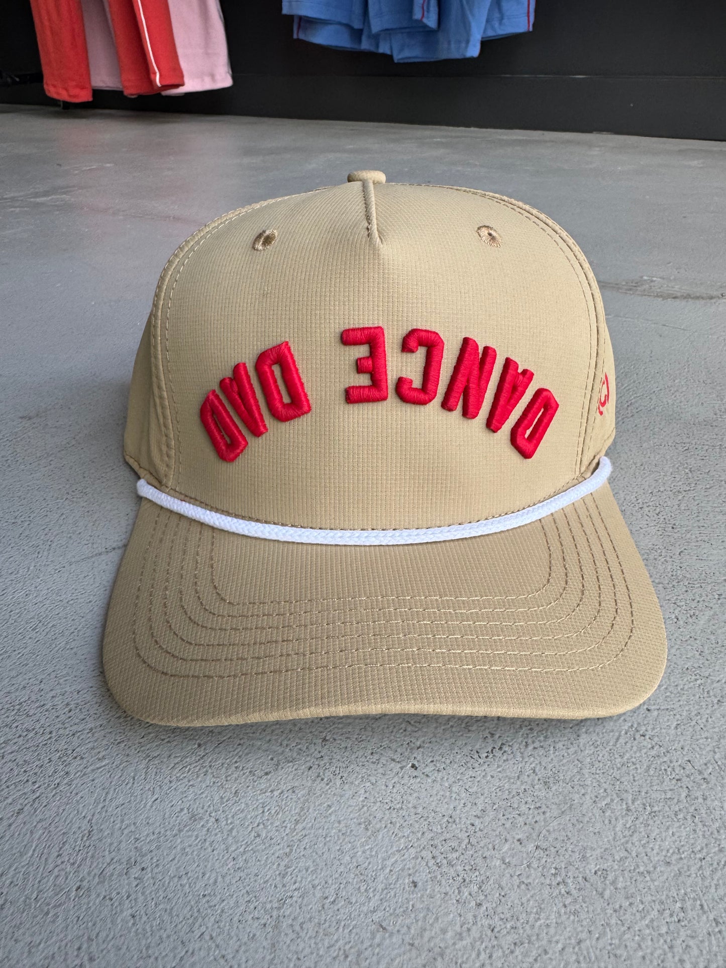 Upside Down 'Dance Dad' Rope Hat