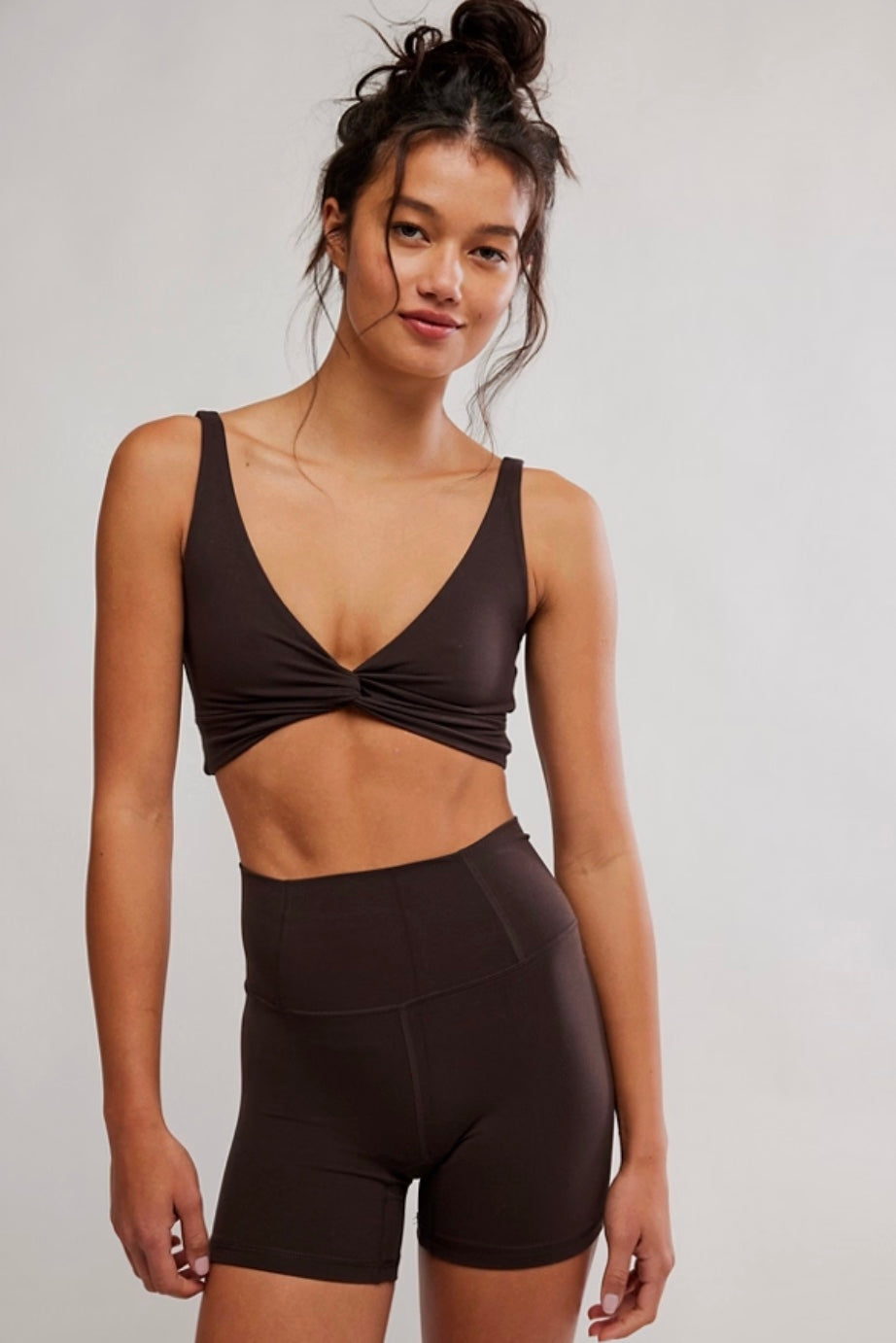 Never Better Twist Crop
