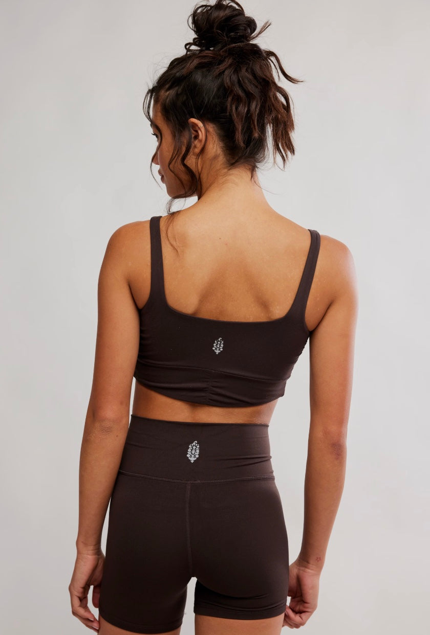 Never Better Twist Crop