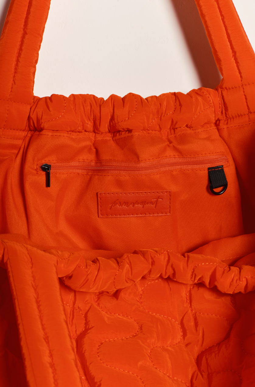 Cloud 9 Tote