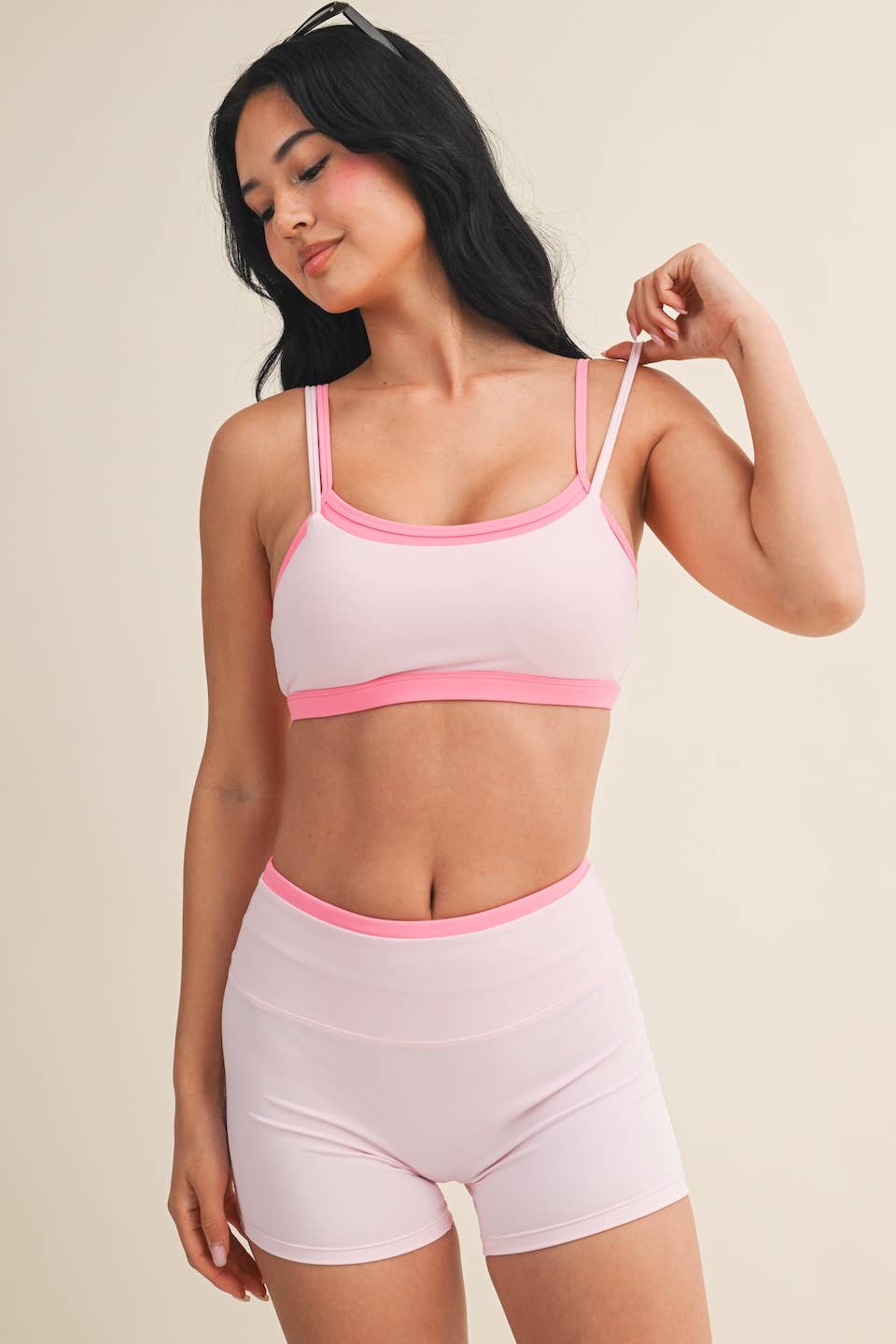 Double Layered Sports Bra: Cream Combo / S