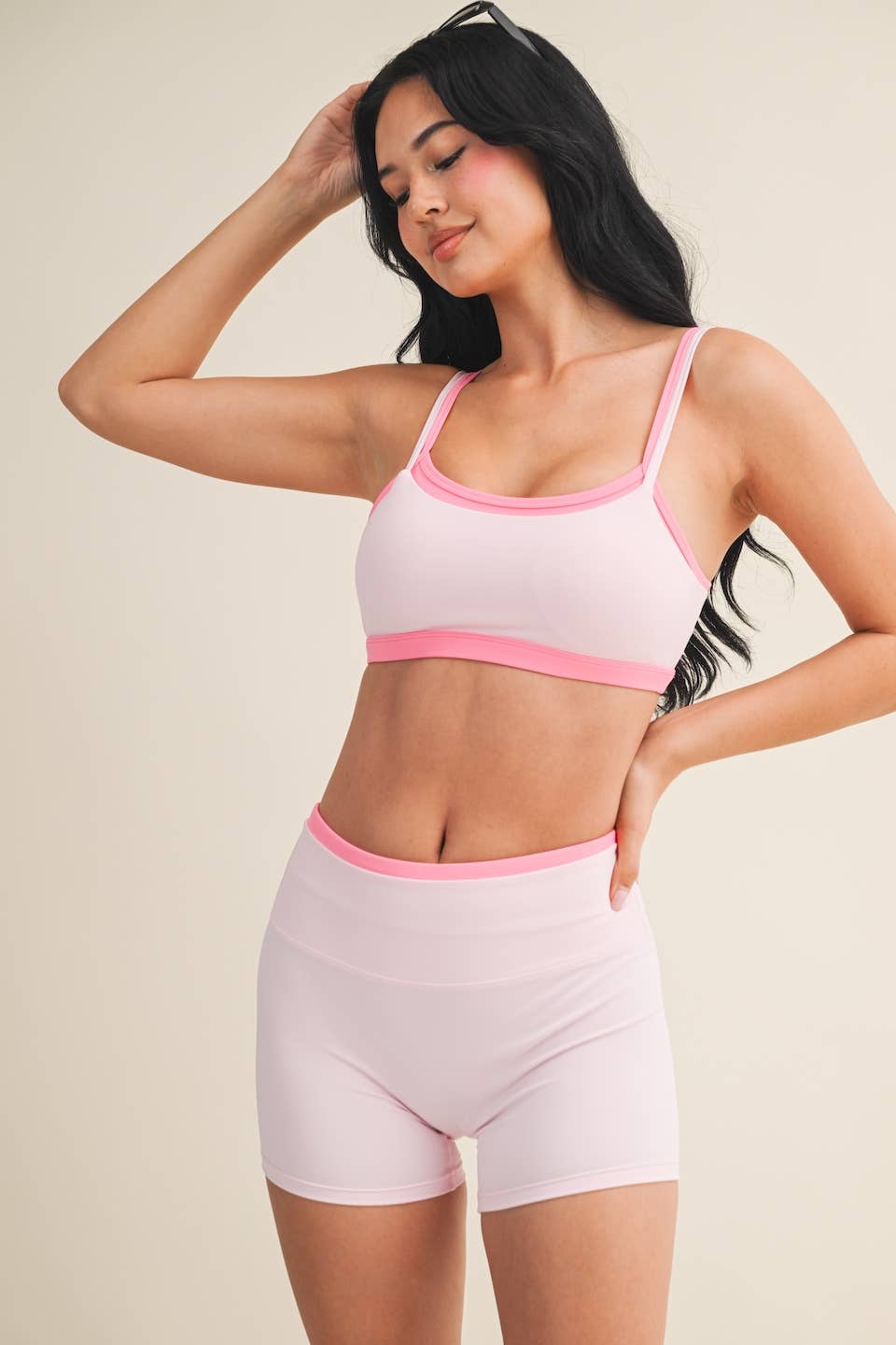 Double Layered Sports Bra: Cream Combo / S
