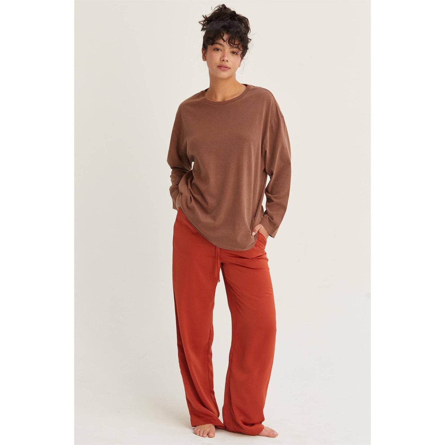 OVERSIZED CREW NECK LONG SLEEVE TEE