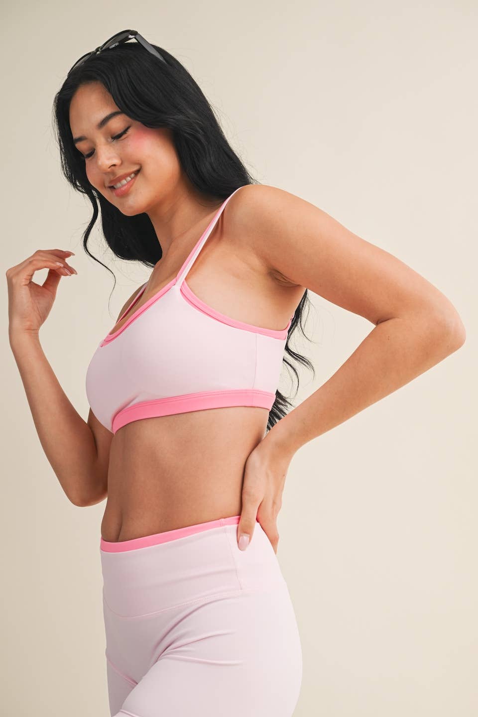 Double Layered Sports Bra: Cream Combo / S